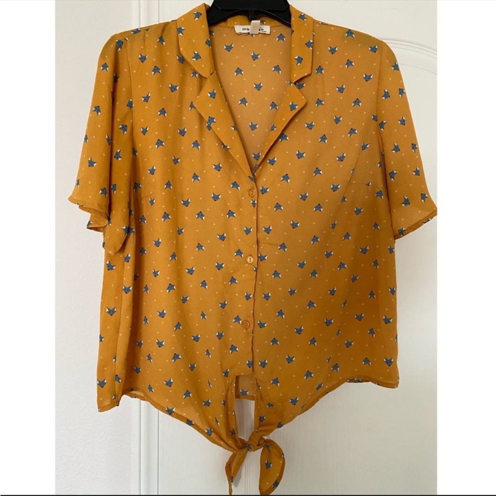 Monteau Fox Print Blouse
